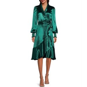 NEW WITH TAGS Rachel Parcell Green Satin Wrap Dress Size Small